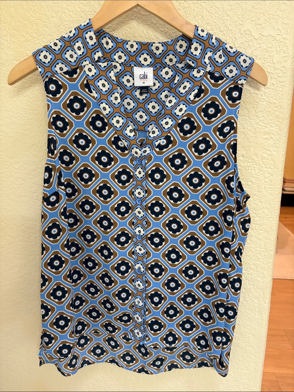 CAbi Sleeveless Geometric Floral Button-Front Blouse in Blue and Brown